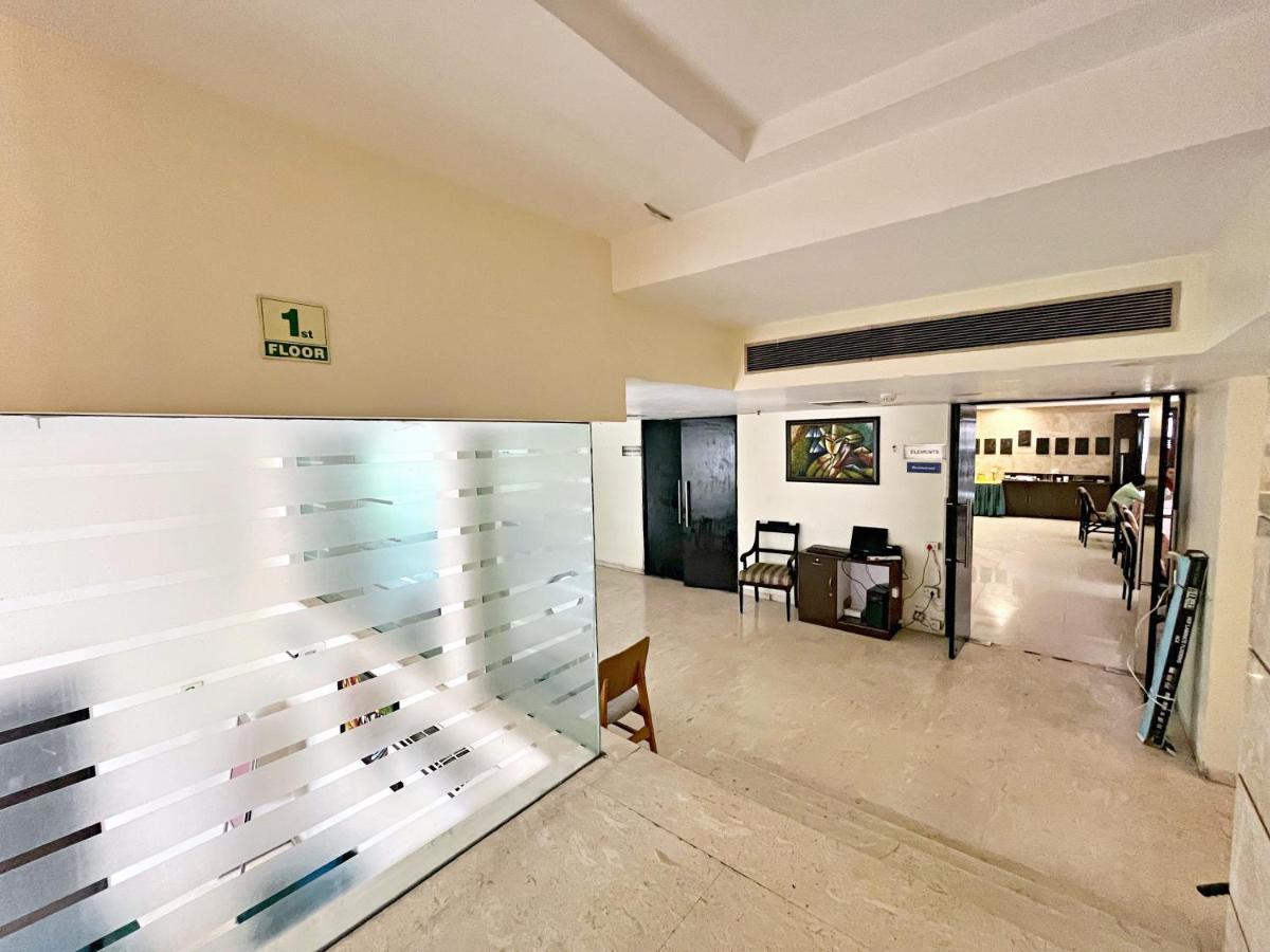 The Grand Orion - Kailash Colony New Delhi Bagian luar foto