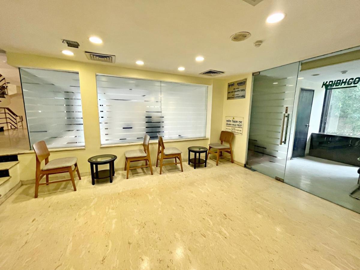 The Grand Orion - Kailash Colony New Delhi Bagian luar foto
