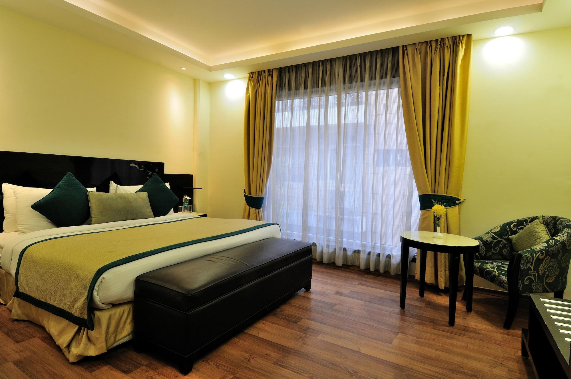 The Grand Orion - Kailash Colony New Delhi Bagian luar foto