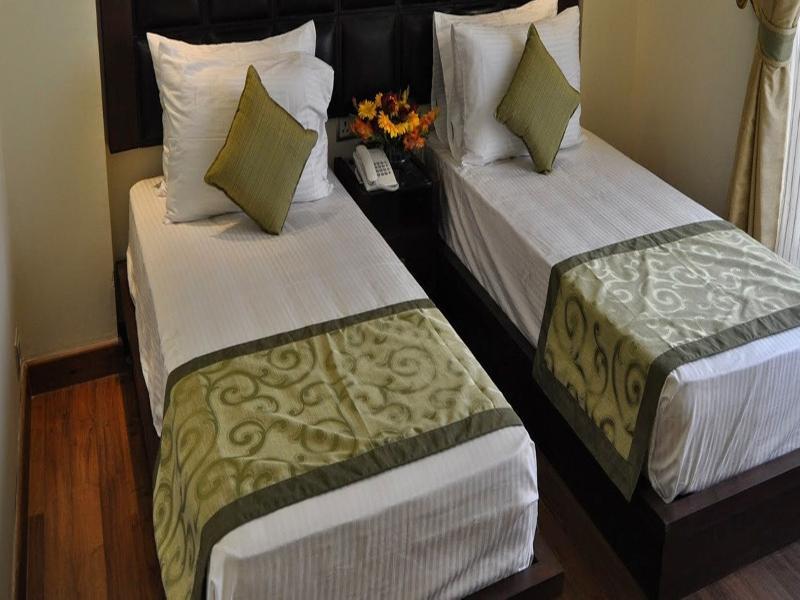 The Grand Orion - Kailash Colony New Delhi Bagian luar foto